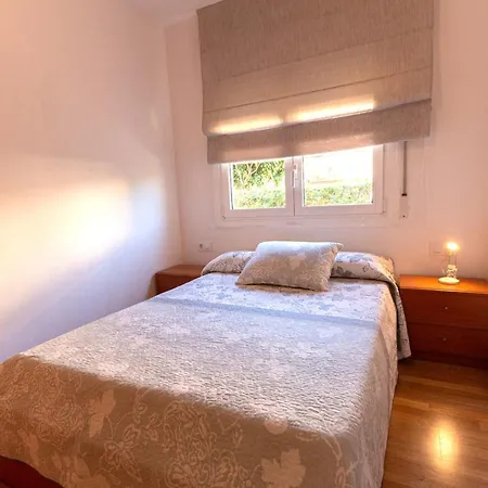 Villa Catalunya Casas Cozy Town For 8 - No Car Necessary! Pineda de Mar