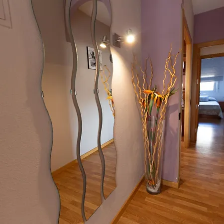 Catalunya Casas Cozy Town For 8 - No Car Necessary! * Pineda de Mar